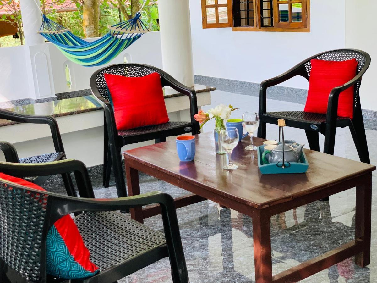 فاركَالا Villa Mandala Guest House المظهر الخارجي الصورة